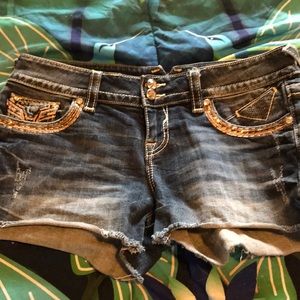Vigors Jean shorts